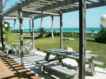 Grand Bahama beach cottage rental