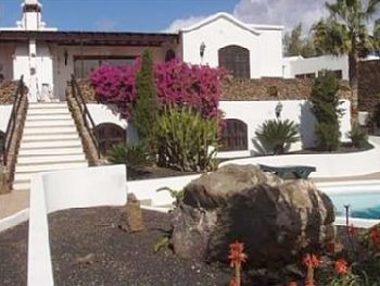 Playa Blanca luxury holiday rental house